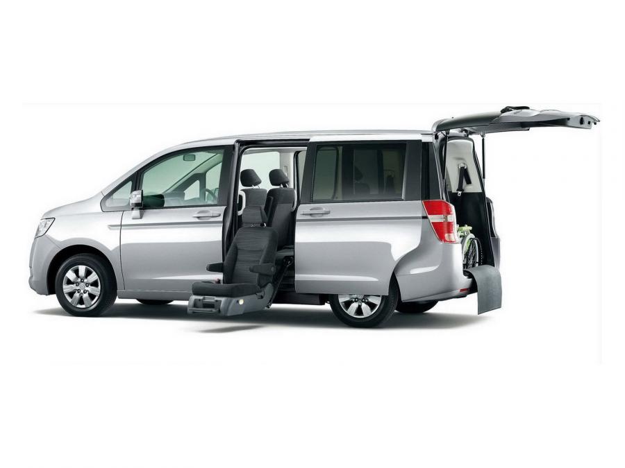 Honda Step Wagon Stepwgn 2009 года  (фото 6 из 11)